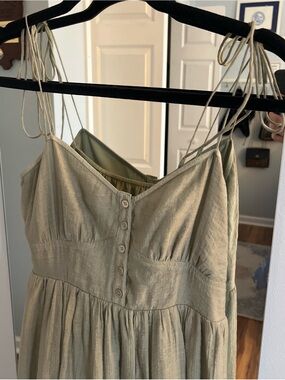 Oak + Fort Olive Green linen midi dress (size Small)